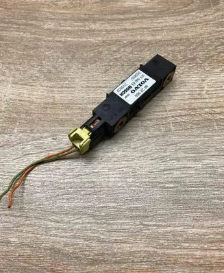 Volvo S60 Airbag deployment crash/impact sensor 8622365 210502 WITHPLUG