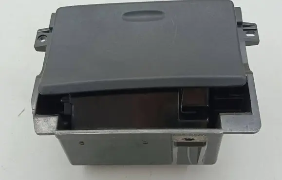 Ashtray (front)