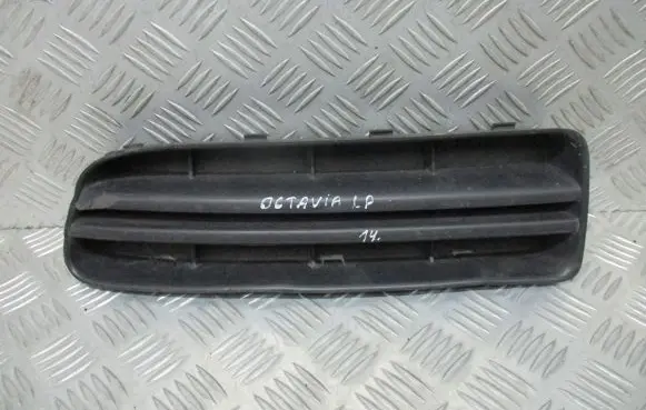 Skoda Octavia Mk1 (1U) Front bumper lower grill