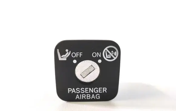 Toyota RAV 4 (XA30) Passenger airbag on/off switch 69065-42010