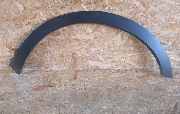 Suzuki SX4 S-Cross Rear arch trim 77261-61M0