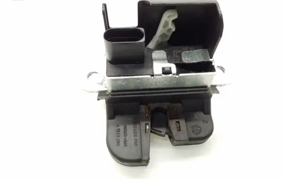 Volkswagen Polo V 6R Tailgate/trunk/boot lock/catch/latch 6R0827505A