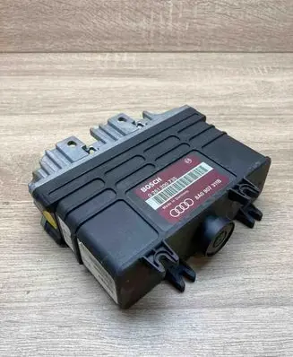 Audi 80 90 B3 Engine control unit/module ECU 8A0907311B 0261200735