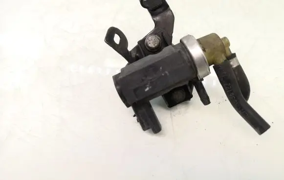 Volkswagen Golf I Turbo solenoid valve 9661960380 70163300