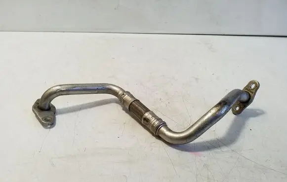 Volkswagen Golf Plus Turbo turbocharger oiling pipe/hose 03C145735F