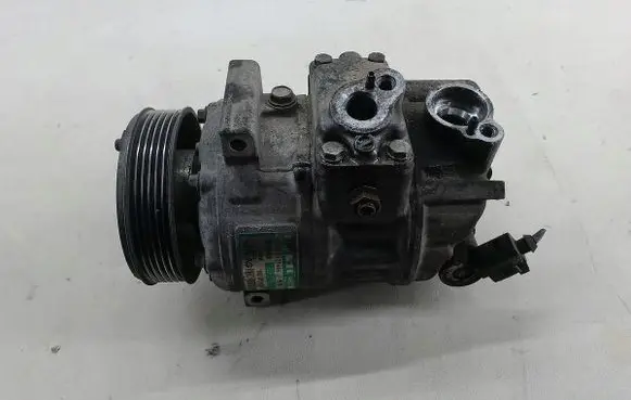 Volkswagen Jetta V Air conditioning (A/C) compressor (pump) 1K0820803G