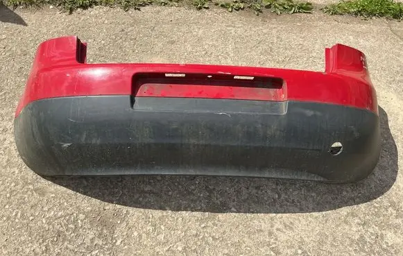 Volkswagen Golf V Rear bumper 1K6807521EZT