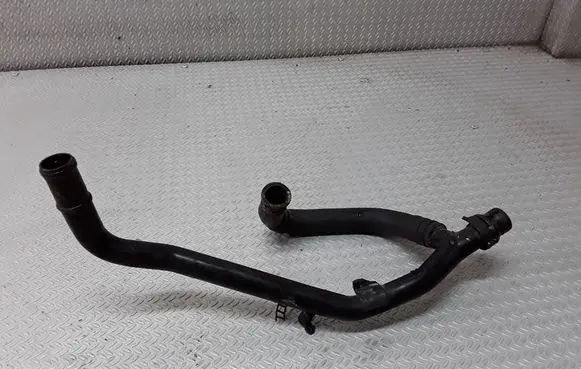 Audi A6 S6 C5 4B Engine coolant pipe/hose