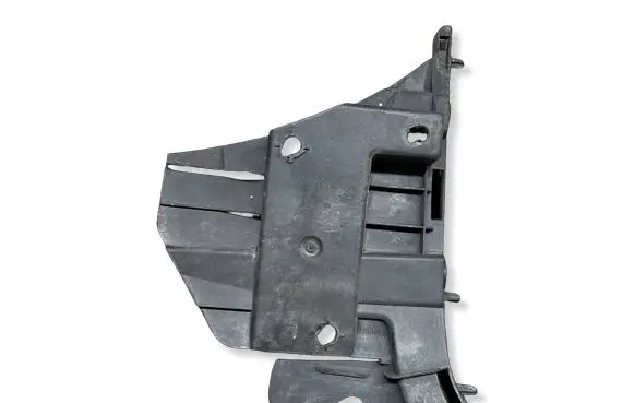 Volvo S80 Front bumper mounting bracket 31265344