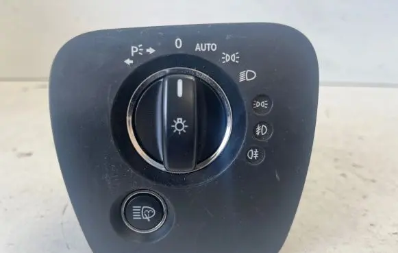 Mercedes-Benz CLS C219 Light switch A2195450404 04059210 2804071