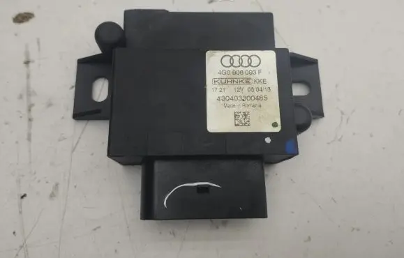 Audi A7 S7 4G Fuel injection pump control unit/module 4G0906093F