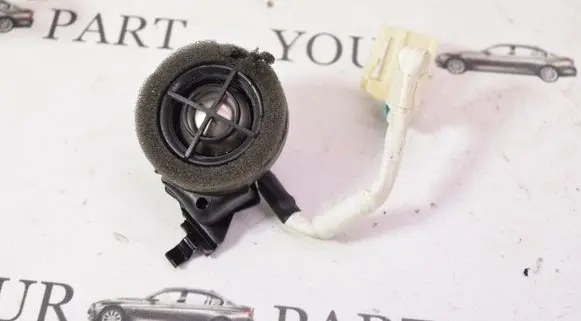 Lexus RX 330 - 350 - 400H Other interior part 861600E150