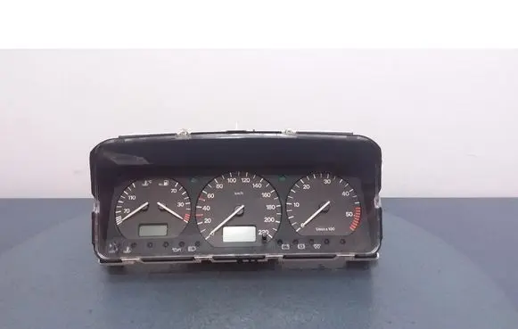 Speedometer (instrument cluster)