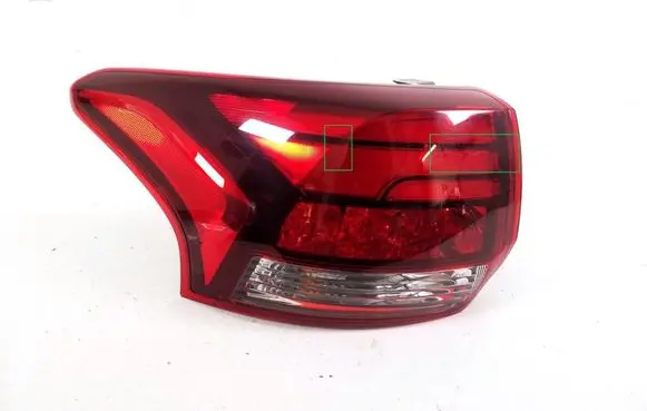 Mitsubishi Outlander Rear/tail lights 