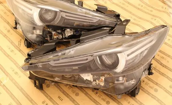 Mazda CX-5 II Headlights/headlamps set KB8N51030K KB8N51040K