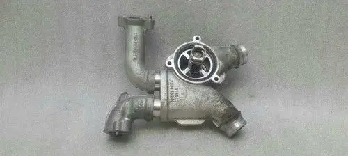BMW 3 E92 E93 Thermostat/thermostat housing 7838480