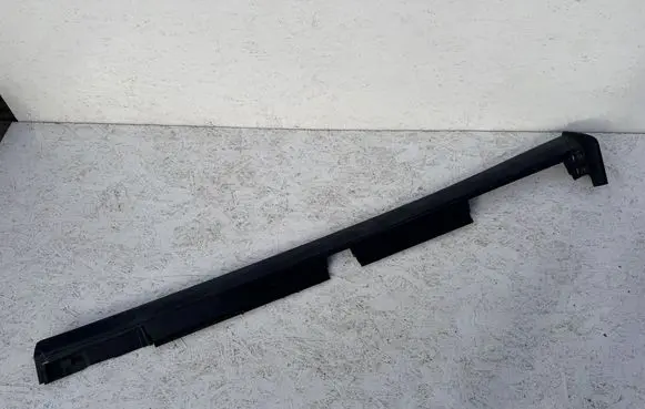 Mazda CX-3 Side skirt front trim 