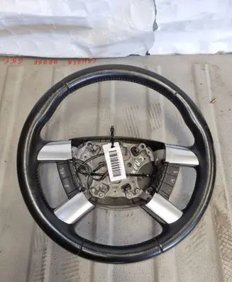 Ford C-MAX I Steering wheel 3M513600C