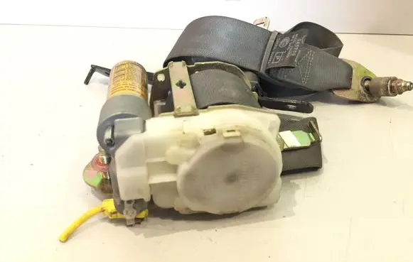 Hyundai Santa Fe Front seatbelt 045259