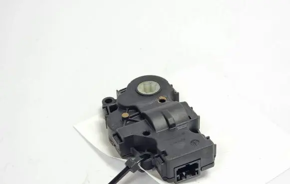 BMW X4M F98 A/C air flow flap actuator/motor 
