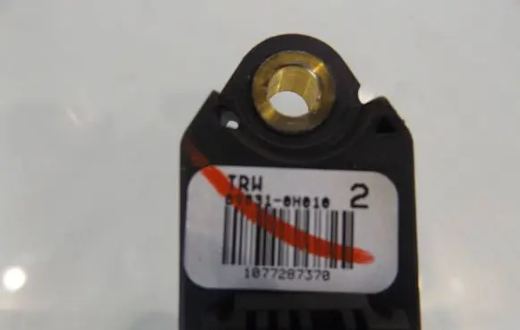 Toyota Aygo AB10 Airbag deployment crash/impact sensor 898310H010