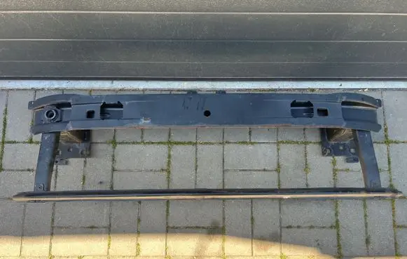 Volkswagen PASSAT B8 Front bumper support beam 