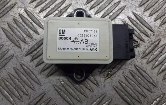 Opel Corsa D ESP acceleration yaw rate sensor 13267138