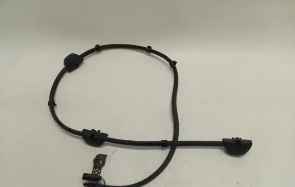 BMW 2 Active Tourer U06 Windshield washer spray nozzle 8492099
