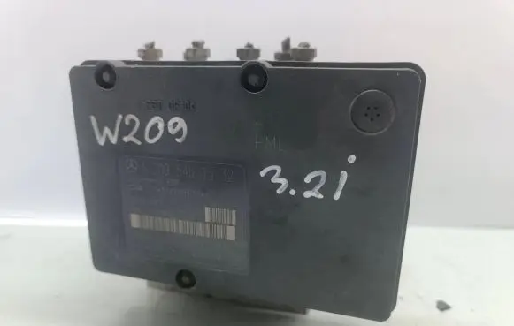 Mercedes-Benz CLK A209 C209 ABS Pump A2095451532 10092515253 A0044315512
