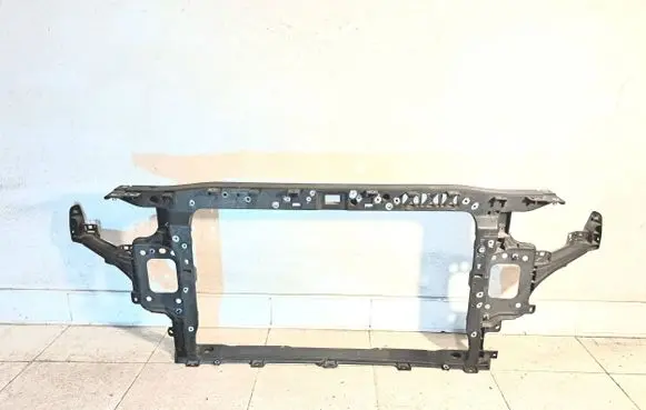 Hyundai i30 Radiator support slam panel 64101g4000