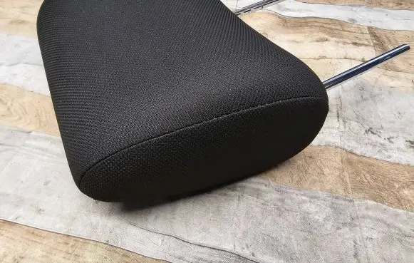 Toyota Corolla Verso AR10 Front seat headrest 