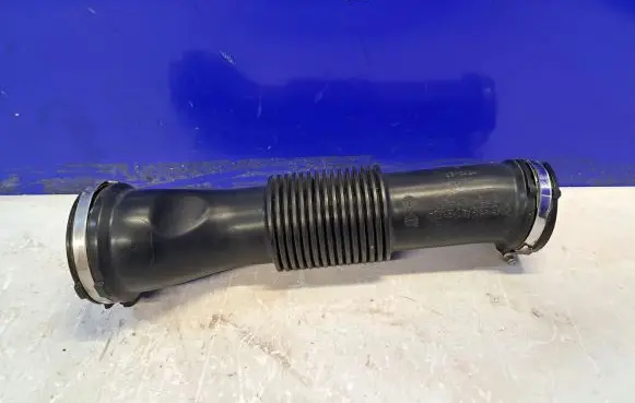 Jaguar XE Air intake duct part GX739C623CA