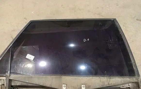 Audi A6 S6 C5 4B Rear door window glass AS2