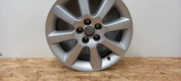 R16 alloy rim