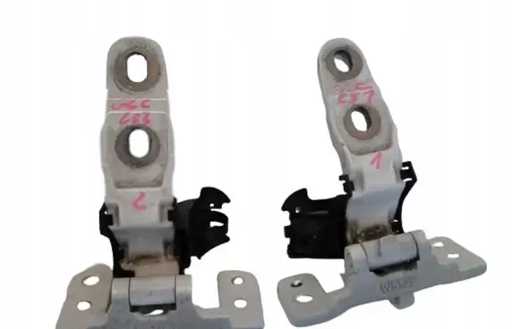 Mercedes-Benz GLC X253 C253 Tailgate/trunk/boot hinge A2057401300 A2057401400