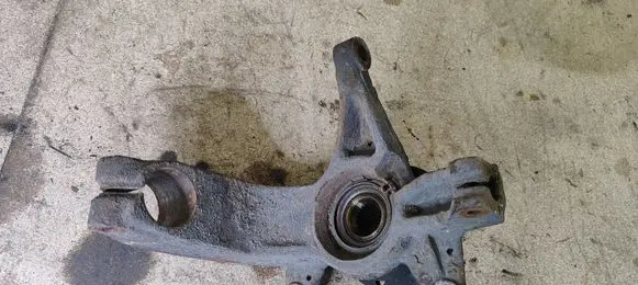 Renault Megane II Front wheel hub
