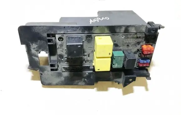 Mercedes-Benz C W202 Fuse box set 0025452701