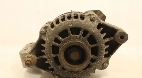 Opel Astra F Generator/alternator 