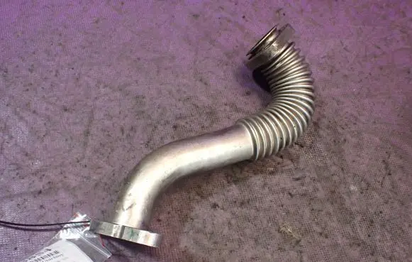 Renault Koleos I EGR valve line/pipe/hose