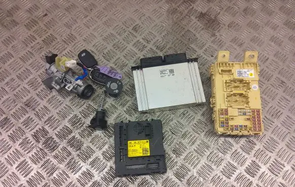 Hyundai Bayon Engine ECU kit and lock set 39106-07201