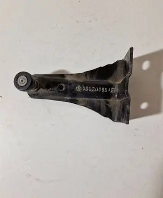 Chrysler Town u0026 Country V Sliding door upper roller guide/hinge 05020899AF
