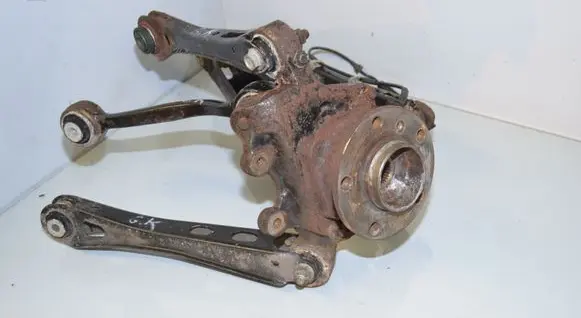 BMW X3 F25 Rear wheel hub 6797569 33406797569 6786978