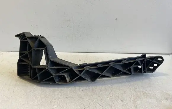 Audi Q2 - Headlight/headlamp mounting bracket 81A805607C