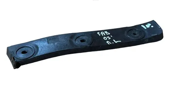 Skoda Fabia Mk1 (6Y) Front bumper mounting bracket 6Y0807183A 6Y0807049A