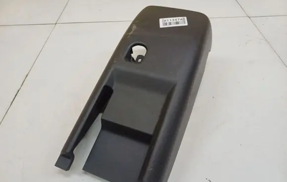 Volkswagen PASSAT B6 Steering wheel column trim Z3C0858559