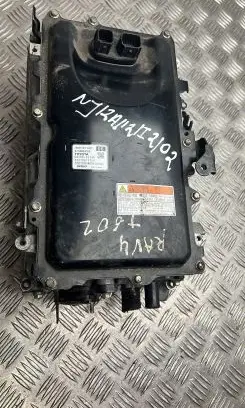 Toyota RAV 4 (XA50) Voltage converter inverter G920033140