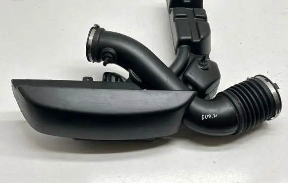 Dodge Durango III Intake resonator 68251622AD