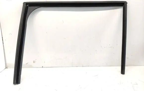 Citroen C4 II Picasso Rubber seal rear door window/glass 9677548380