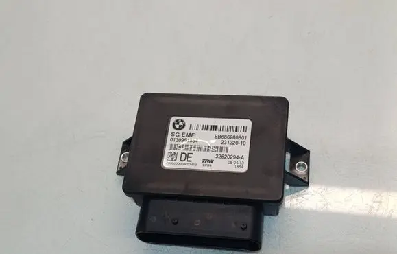 BMW X3 F25 Hand brake control module 32620294