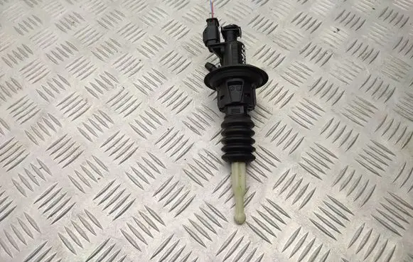 Clutch slave cylinder